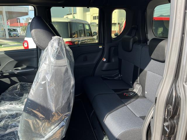 タント カスタムＸ　ＬＥＤヘッドライト／フォグランプ　コーナーセンサー　両側パワースライドドア　運転席／助手席シートヒーター　禁煙車　記録簿　認定中古車　レーンアシスト　衝突回避支援システム搭載車（11枚目）