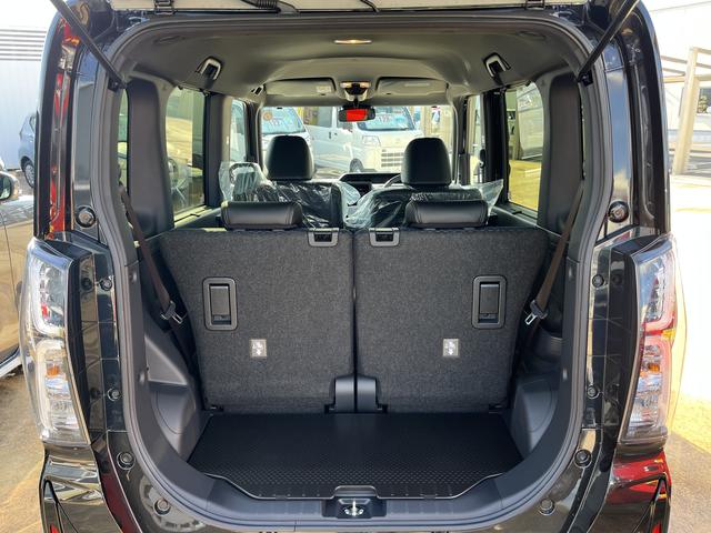 タント カスタムＸ　ＬＥＤヘッドライト／フォグランプ　コーナーセンサー　両側パワースライドドア　運転席／助手席シートヒーター　禁煙車　記録簿　認定中古車　レーンアシスト　衝突回避支援システム搭載車（12枚目）