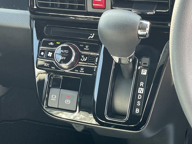タント カスタムＸ　ＬＥＤヘッドライト／フォグランプ　コーナーセンサー　両側パワースライドドア　運転席／助手席シートヒーター　禁煙車　記録簿　認定中古車　レーンアシスト　衝突回避支援システム搭載車（15枚目）