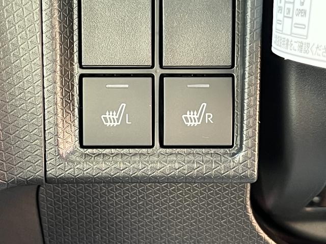 タント カスタムＸ　ＬＥＤヘッドライト／フォグランプ　コーナーセンサー　両側パワースライドドア　運転席／助手席シートヒーター　禁煙車　記録簿　認定中古車　レーンアシスト　衝突回避支援システム搭載車（16枚目）