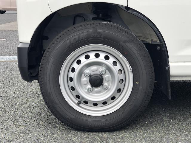 ハイゼットカーゴ ＤＸ　４ＷＤ　ＭＴ車　ＡＢＳ　禁煙車　記録簿　認定中古車　レーンアシスト　オートマチックハイビーム　衝突回避支援システム搭載車（9枚目）