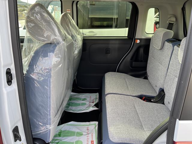 ムーヴキャンバス ストライプスＧ　ツートンカラー　ＬＥＤヘッドライト／フォグランプ　両側パワ－スライドドア　コーナーセンサー　運転席／助手席シートヒーター　禁煙車　記録簿　認定中古車　レーンアシスト　衝突回避支援システム搭載車（11枚目）