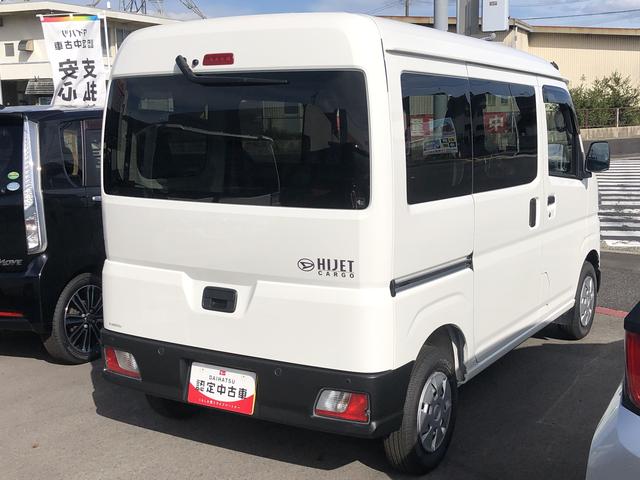 ハイゼットカーゴ DX 4WD MT車 ABS 禁煙車 記録簿 認定中古車 レーンアシスト オートマチックハイビーム 衝突回避支援システム搭載車(6枚目)