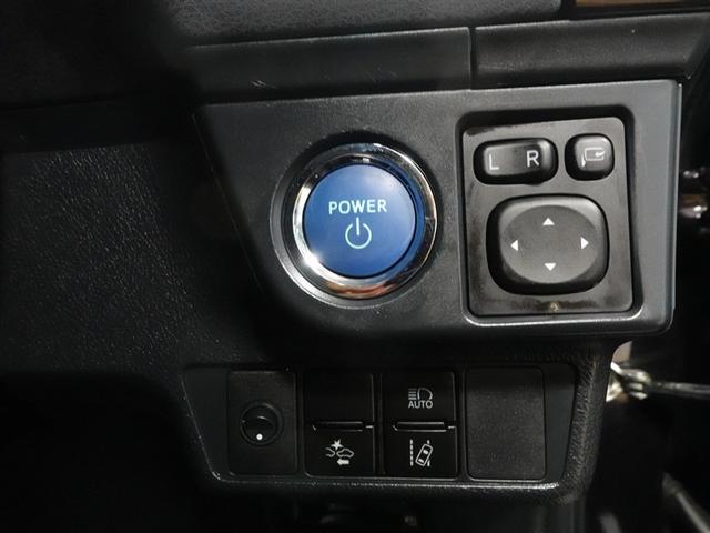 カローラフィールダー ハイブリッドG ダブルバイビー フルセグ メモリーナビ DVD再生 ミュージックプレイヤー接続可 バックカメラ 衝突被害軽減システム ETC ドラレコ LEDヘッドランプ 記録簿(17枚目)