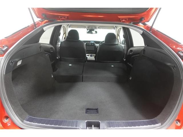 プリウス Ａツーリングセレクション　フルセグ　メモリーナビ　ＤＶＤ再生　ミュージックプレイヤー接続可　バックカメラ　衝突被害軽減システム　ＥＴＣ　ＬＥＤヘッドランプ　ワンオーナー　記録簿（23枚目）