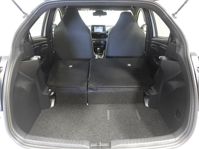 ヤリス Ｘ　メモリーナビ　ミュージックプレイヤー接続可　バックカメラ　衝突被害軽減システム　ＥＴＣ　記録簿（22枚目）