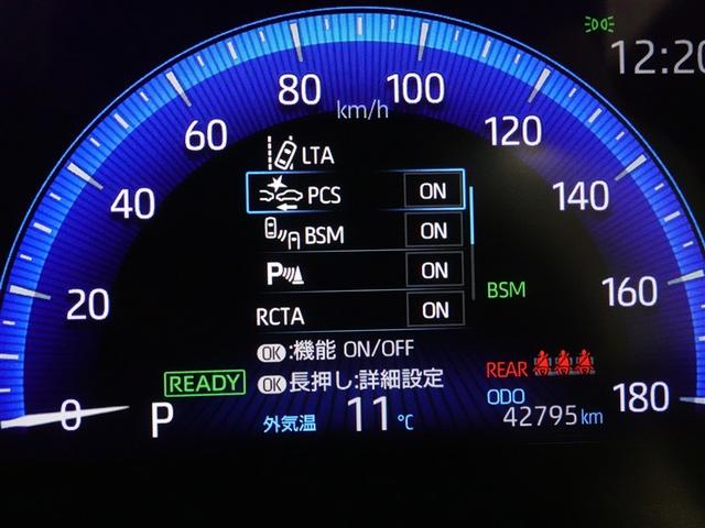 カローラクロス ハイブリッド　Ｚ　ミュージックプレイヤー接続可　バックカメラ　衝突被害軽減システム　ＥＴＣ　ドラレコ　ＬＥＤヘッドランプ　ワンオーナー　フルエアロ　記録簿（16枚目）