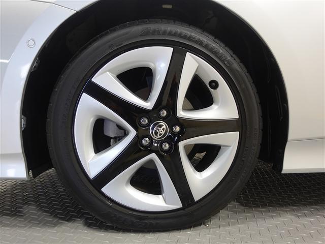 プリウス Ａツーリングセレクション　フルセグ　メモリーナビ　ＤＶＤ再生　ミュージックプレイヤー接続可　バックカメラ　衝突被害軽減システム　ＥＴＣ　ＬＥＤヘッドランプ　ワンオーナー　記録簿（8枚目）