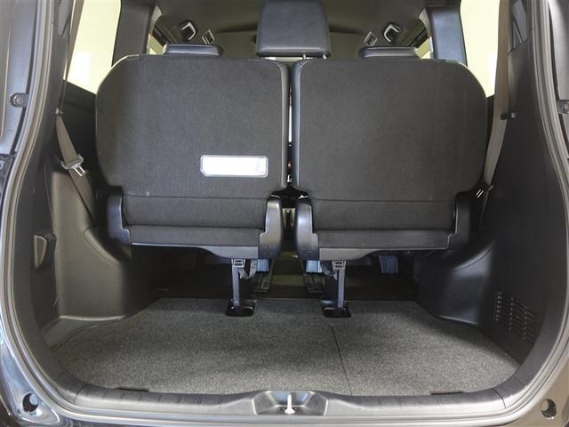 ノア ハイブリッドＳｉ　ダブルバイビーＩＩＩ　フルセグ　メモリーナビ　ＤＶＤ再生　ミュージックプレイヤー接続可　後席モニター　バックカメラ　衝突被害軽減システム　ＥＴＣ　ドラレコ　両側電動スライド　ＬＥＤヘッドランプ　乗車定員７人　３列シート（21枚目）