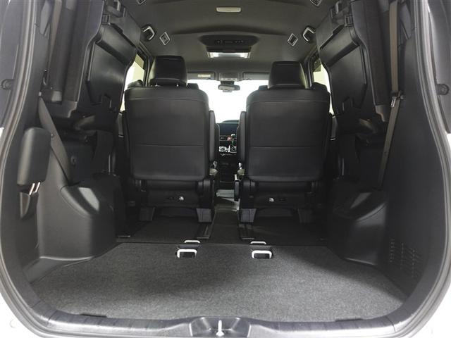 ノア Si ダブルバイビーIII フルセグ メモリーナビ DVD再生 ミュージックプレイヤー接続可 後席モニター バックカメラ 衝突被害軽減システム ETC 両側電動スライド LEDヘッドランプ ウオークスルー 乗車定員7人 記録簿(22枚目)