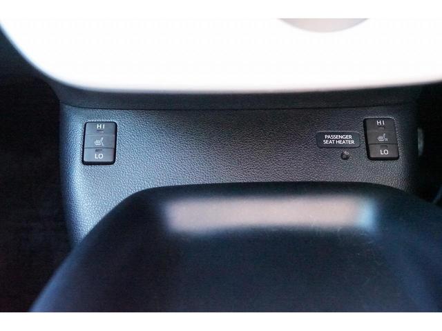 Sツーリングセレクション アルパイン製9インチSDナビTVバックカメラ 9インチ後席モニター モデリスタエアロ 衝突軽減ブレーキ トヨタセーフティセンス フォグランプ ナビレディパッケージ シートヒーター 取説・スペアキー完備(17枚目)