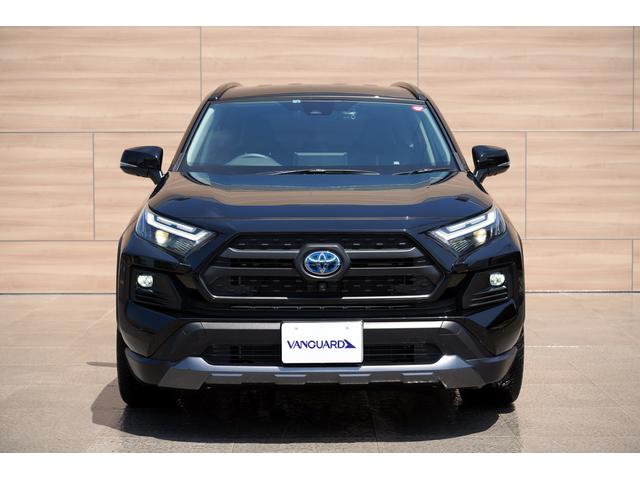 ＲＡＶ４ ハイブリッドアドベンチャー　９インチディスプレーオーディオ　ナビキット　パノラミックビュー　ＲＯＪＡＭ製２２インチＡＷ　タナベ製ダウンサスデジタルインナーミラー　ハンズフリーパワーバックドア　オフロードＰＫＧ用アンダーガード（7枚目）