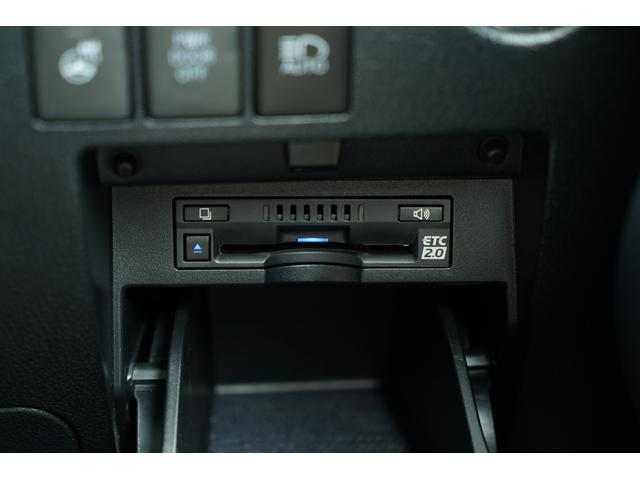アルファード ２．５Ｓ　Ｃパッケージ　サンルーフ　モデリスタエアロ　メーカー１０．５インチＳＤナビＴＶ　１３．３インチ後席モニター　ＪＢＬ　ＤＶＤプレーヤー　パノラミックビュー　ブランドスポットモニター　シートヒーター・クーラー　ドラレコ（30枚目）