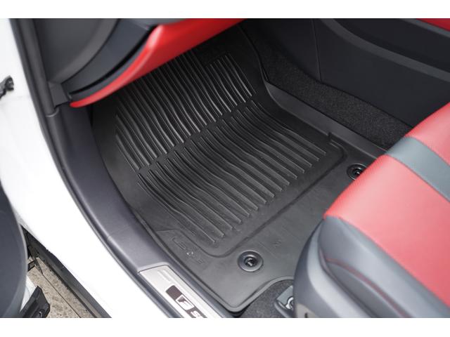 ＮＸ ＮＸ３５０ｈ　Ｆスポーツ　４ＷＤ　改良後モデル　パノラマルーフ　ＴＲＤエアロ　赤黒革　レクサスチームメイト　１４インチディスプレーオーディオ　パノラミックビュー　３眼ＬＥＤ　オレンジブレーキキャリパー　デジタルインナーミラー（57枚目）