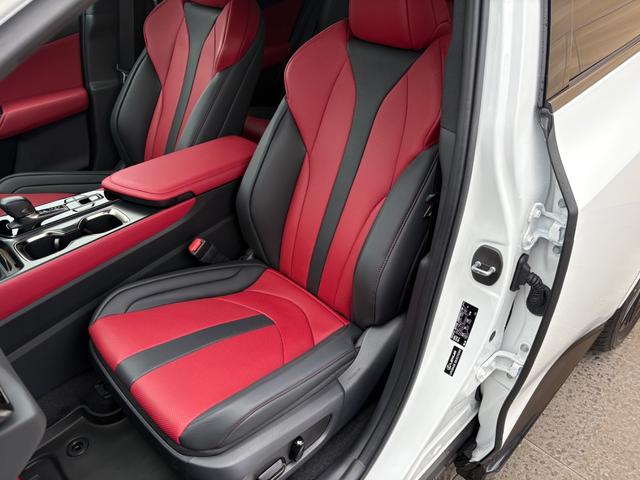 ＮＸ ＮＸ３５０ｈ　Ｆスポーツ　４ＷＤ　改良後モデル　パノラマルーフ　ＴＲＤエアロ　赤黒革　レクサスチームメイト　１４インチディスプレーオーディオ　パノラミックビュー　３眼ＬＥＤ　オレンジブレーキキャリパー　デジタルインナーミラー（66枚目）