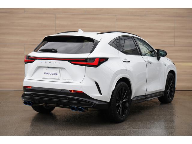 ＮＸ ＮＸ３５０ｈ　Ｆスポーツ　４ＷＤ　改良後モデル　パノラマルーフ　ＴＲＤエアロ　赤黒革　レクサスチームメイト　１４インチディスプレーオーディオ　パノラミックビュー　３眼ＬＥＤ　オレンジブレーキキャリパー　デジタルインナーミラー（71枚目）