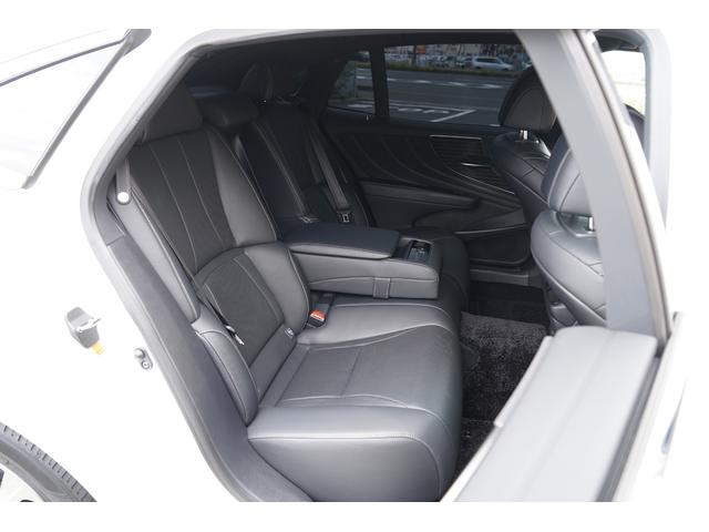 LS LS500 Iパッケージ ムーンルーフ 黒革 12.3インチSDナビTV パノラミックビュー ブラインドスポットモニター 3眼LEDライト オプション20インチスパッタリングアルミ ベンチレーション パワートランクリッド(15枚目)