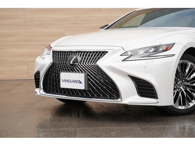 LS LS500 Iパッケージ ムーンルーフ 黒革 12.3インチSDナビTV パノラミックビュー ブラインドスポットモニター 3眼LEDライト オプション20インチスパッタリングアルミ ベンチレーション パワートランクリッド(17枚目)