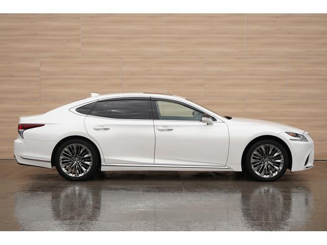 LS LS500 Iパッケージ ムーンルーフ 黒革 12.3インチSDナビTV パノラミックビュー ブラインドスポットモニター 3眼LEDライト オプション20インチスパッタリングアルミ ベンチレーション パワートランクリッド(19枚目)