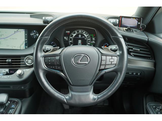 LS LS500 Iパッケージ ムーンルーフ 黒革 12.3インチSDナビTV パノラミックビュー ブラインドスポットモニター 3眼LEDライト オプション20インチスパッタリングアルミ ベンチレーション パワートランクリッド(22枚目)