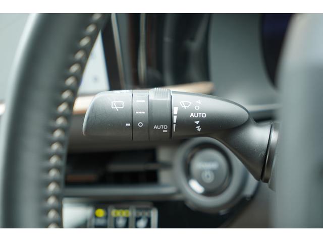 TOYOTA CROWN SPORT Z