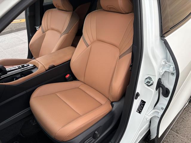 TOYOTA CROWN SPORT Z