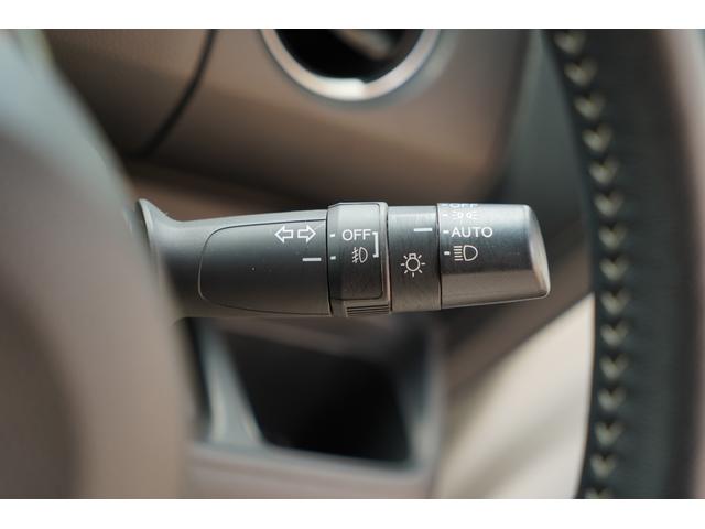 N-BOXカスタム G・Lターボホンダセンシング ケンウッド製ナビフルセグTV バックカメラ 衝突軽減 前後誤発進抑制 アダプティブクルーズコントロール LEDヘッドライト 両側パワースライドドア シートヒーター 前後ドライブレコーダー ETC(32枚目)