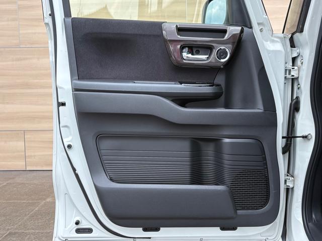 N-BOXカスタム G・Lターボホンダセンシング ケンウッド製ナビフルセグTV バックカメラ 衝突軽減 前後誤発進抑制 アダプティブクルーズコントロール LEDヘッドライト 両側パワースライドドア シートヒーター 前後ドライブレコーダー ETC(66枚目)