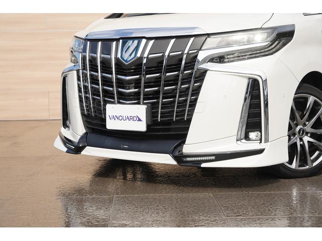 アルファードハイブリッド ＳＲ　Ｃパッケージ　サンルーフ　ＴＲＤエアロ・１９インチアルミ　メーカー１０．５インチＳＤナビ　１３．３インチ後席モニター　ＪＢＬ　ＤＶＤプレーヤー　パノラミックビュー　ブランドスポットモニター　シートヒーター・クーラー（17枚目）