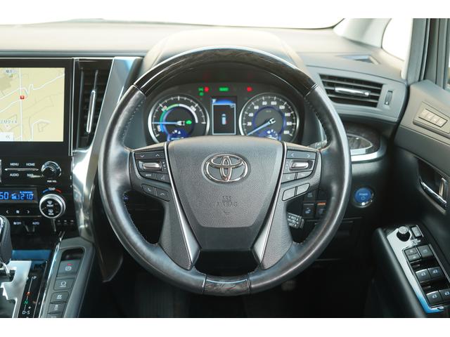 アルファードハイブリッド ＳＲ　Ｃパッケージ　サンルーフ　ＴＲＤエアロ・１９インチアルミ　メーカー１０．５インチＳＤナビ　１３．３インチ後席モニター　ＪＢＬ　ＤＶＤプレーヤー　パノラミックビュー　ブランドスポットモニター　シートヒーター・クーラー（23枚目）