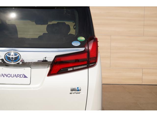 アルファードハイブリッド ＳＲ　Ｃパッケージ　サンルーフ　ＴＲＤエアロ・１９インチアルミ　メーカー１０．５インチＳＤナビ　１３．３インチ後席モニター　ＪＢＬ　ＤＶＤプレーヤー　パノラミックビュー　ブランドスポットモニター　シートヒーター・クーラー（49枚目）