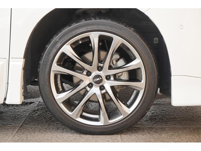 アルファードハイブリッド ＳＲ　Ｃパッケージ　サンルーフ　ＴＲＤエアロ・１９インチアルミ　メーカー１０．５インチＳＤナビ　１３．３インチ後席モニター　ＪＢＬ　ＤＶＤプレーヤー　パノラミックビュー　ブランドスポットモニター　シートヒーター・クーラー（77枚目）