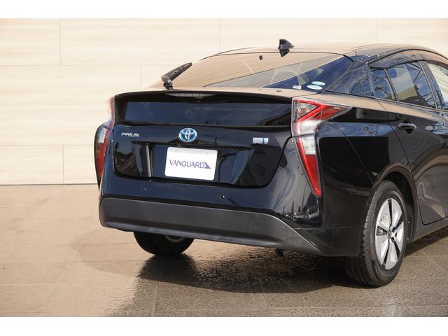 プリウス A 9インチナビTV バックカメラ パーキングアシスト Clazzioシートカバー ブラインドスポットモニター クリアランスソナー LEDヘッドライト フォグランプ レーダークルーズコントロール ETC(17枚目)