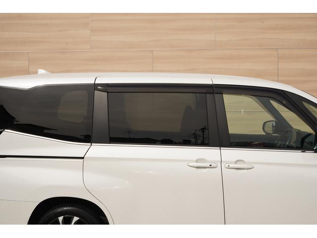 ヴォクシー ハイブリッドS-Z 快適利便パッケージHigh 10.5インチディスプレーオーディオ ナビTV DVD 14インチ後席モニター ブラインドスポット 両側パワースライド・パワーバックドア ユニバーサルステップ 前後ドラレコ(42枚目)