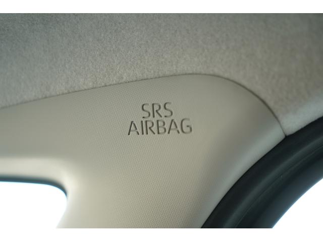 ＳＲＳカーテンエアバック装備☆側面衝突時や車両の横転時に乗員の頭部を保護するためのサイトウィンドウ上部から展開するエアバッグです☆