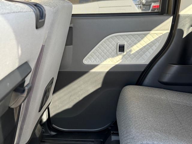 保証項目４１０項目以上（輸入車は３１０項目以上）のバンガード自社保証を、お求めやすい価格でご用意しております。購入して頂いた後も確かな安心。万が一の故障の際も全力でサポート致します。