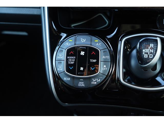 ヴォクシー ハイブリッドZS 煌II 純正10インチSDナビTV 12.1インチ後席モニター Clazzio製シートカバー クリアランスソナー LEDヘッドライト 純正16インチ鍛造ホイール 両側パワースライドドア シートヒーター ETC(33枚目)