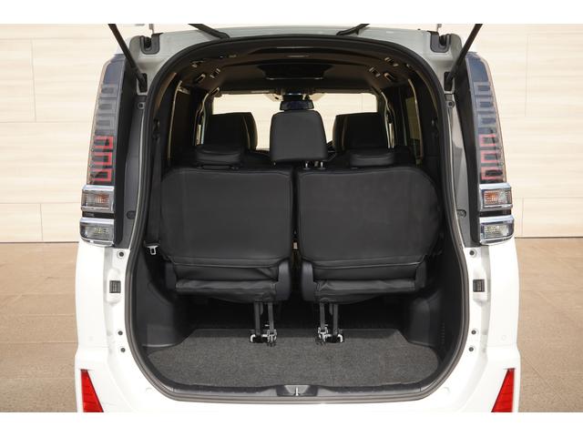 ヴォクシー ハイブリッドZS 煌II 純正10インチSDナビTV 12.1インチ後席モニター Clazzio製シートカバー クリアランスソナー LEDヘッドライト 純正16インチ鍛造ホイール 両側パワースライドドア シートヒーター ETC(41枚目)