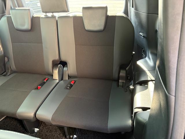 ノア ハイブリッドSi ダブルバイビーIII 純正10インチSDナビTV 12.1インチ後席モニター クリアランスソナー LEDヘッドライト 両側パワースライドドア 16インチ鍛造ホイール デジタルインナーミラー型前後ドラレコ シートヒーター(67枚目)