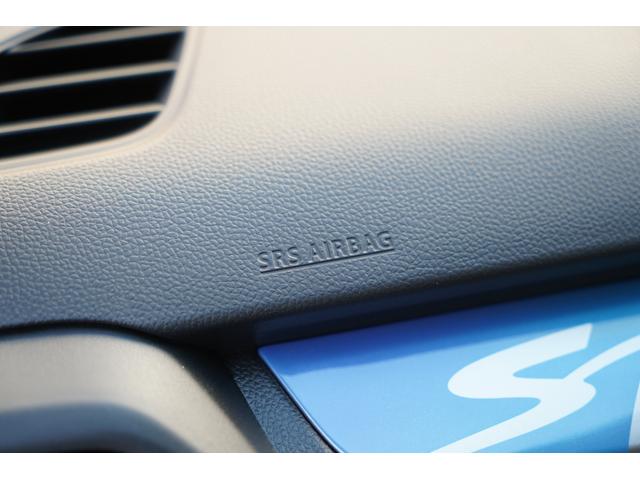 助手席エアバック装備☆助手席エアバッグは、前方衝突時に展開して同乗者の頭部、胸部への衝撃を軽減する安全装備です☆