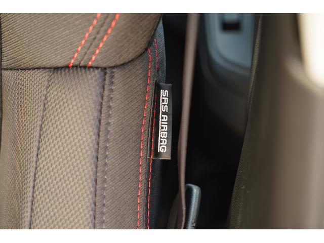 サイドエアバック装備☆側面衝突時に乗員を保護するための重要な安全装備です☆前席のシート側面に内蔵されています☆