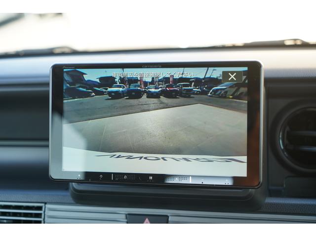 バックカメラ装備☆後退操作時に車輌の後方状況がモニターで確認できるガイドライン付き☆