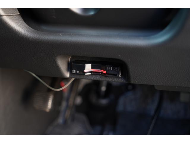 ビルトインタイプＥＴＣ装備☆ビルトインとはＥＴＣを車内の内装に綺麗に組み込んだタイプのことで、見た目や使い勝手の面で人気があります。後付け感が少なくスッキリした仕上がりが魅力です☆
