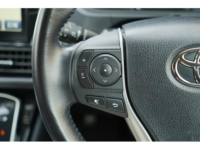 ヴォクシー ＺＳ　煌ＩＩ　純正１０インチＳＤナビＴＶ　１１インチ後席モニター　バックカメラ　クリアランスソナー　衝突軽減　ＬＥＤヘッドライト　両側パワースライドドア　アイドリングストップ　スマートキー　ビルトインＥＴＣ（32枚目）