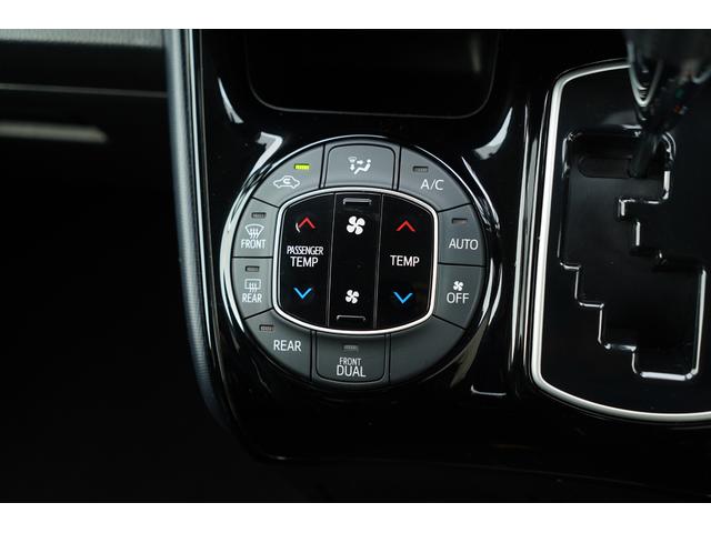 ヴォクシー ＺＳ　煌ＩＩ　純正１０インチＳＤナビＴＶ　１１インチ後席モニター　バックカメラ　クリアランスソナー　衝突軽減　ＬＥＤヘッドライト　両側パワースライドドア　アイドリングストップ　スマートキー　ビルトインＥＴＣ（34枚目）