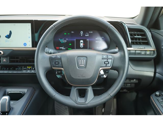 クラウンクロスオーバー Gアドバンスド・レザーパッケージ モデリスタエアロ・カラードフェンダー 黒革シート 12.3インチディスプレーオーディオ パノラミックビュー デジタルインナーミラー LEDヘッドライト シートヒーター・クーラー 前後ドラレコ ETC(22枚目)