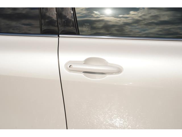 クラウンクロスオーバー Gアドバンスド・レザーパッケージ モデリスタエアロ・カラードフェンダー 黒革シート 12.3インチディスプレーオーディオ パノラミックビュー デジタルインナーミラー LEDヘッドライト シートヒーター・クーラー 前後ドラレコ ETC(43枚目)