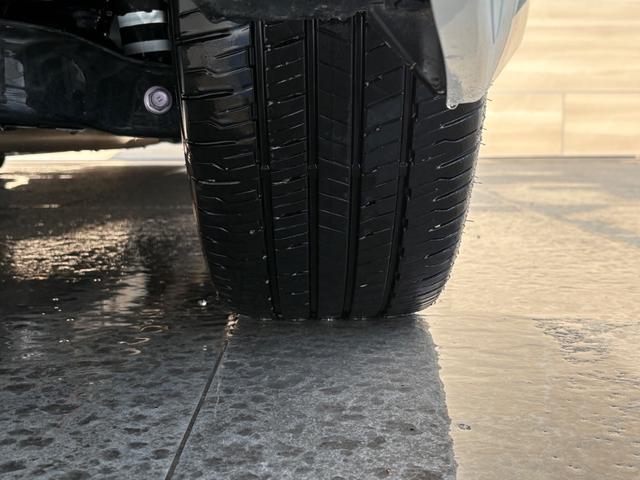 クラウンクロスオーバー Gアドバンスド・レザーパッケージ モデリスタエアロ・カラードフェンダー 黒革シート 12.3インチディスプレーオーディオ パノラミックビュー デジタルインナーミラー LEDヘッドライト シートヒーター・クーラー 前後ドラレコ ETC(79枚目)