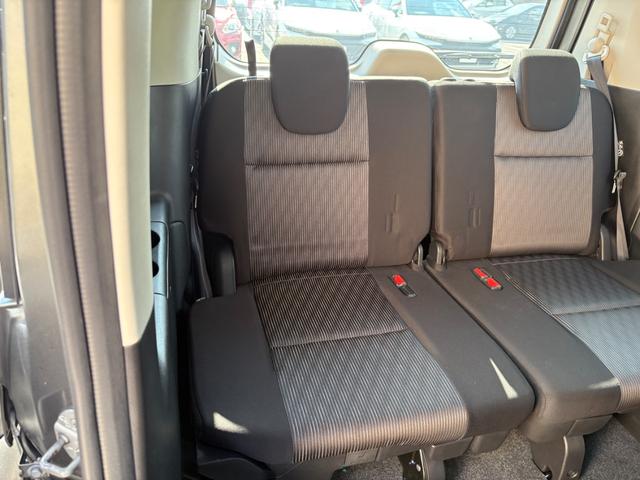 セレナ e-パワー ハイウェイスターV 純正10インチナビTV 11インチ後席モニター アラウンドビュー インテリジェントルームミラー セーフティパックA ツートーンカラー LEDヘッドライト 両側パワースライドドア 前後ドラレコ ETC(68枚目)