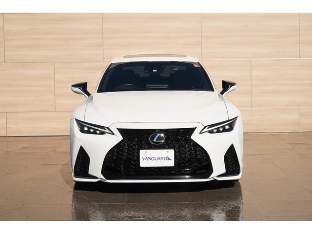 IS IS300h Fスポーツ ムーンルーフ TRDエアロ(F)モデリスタエアロ(S/R)純正10.3インチナビ パノラミックビュー 3眼LEDライト オレンジブレーキキャリパー ブラインドスポット 前後ドラレコ シートヒーター(14枚目)